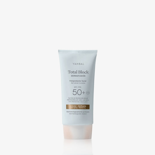 Fotoprotector Facial Gel Velvet Total Block Dermafusión SPF 50+