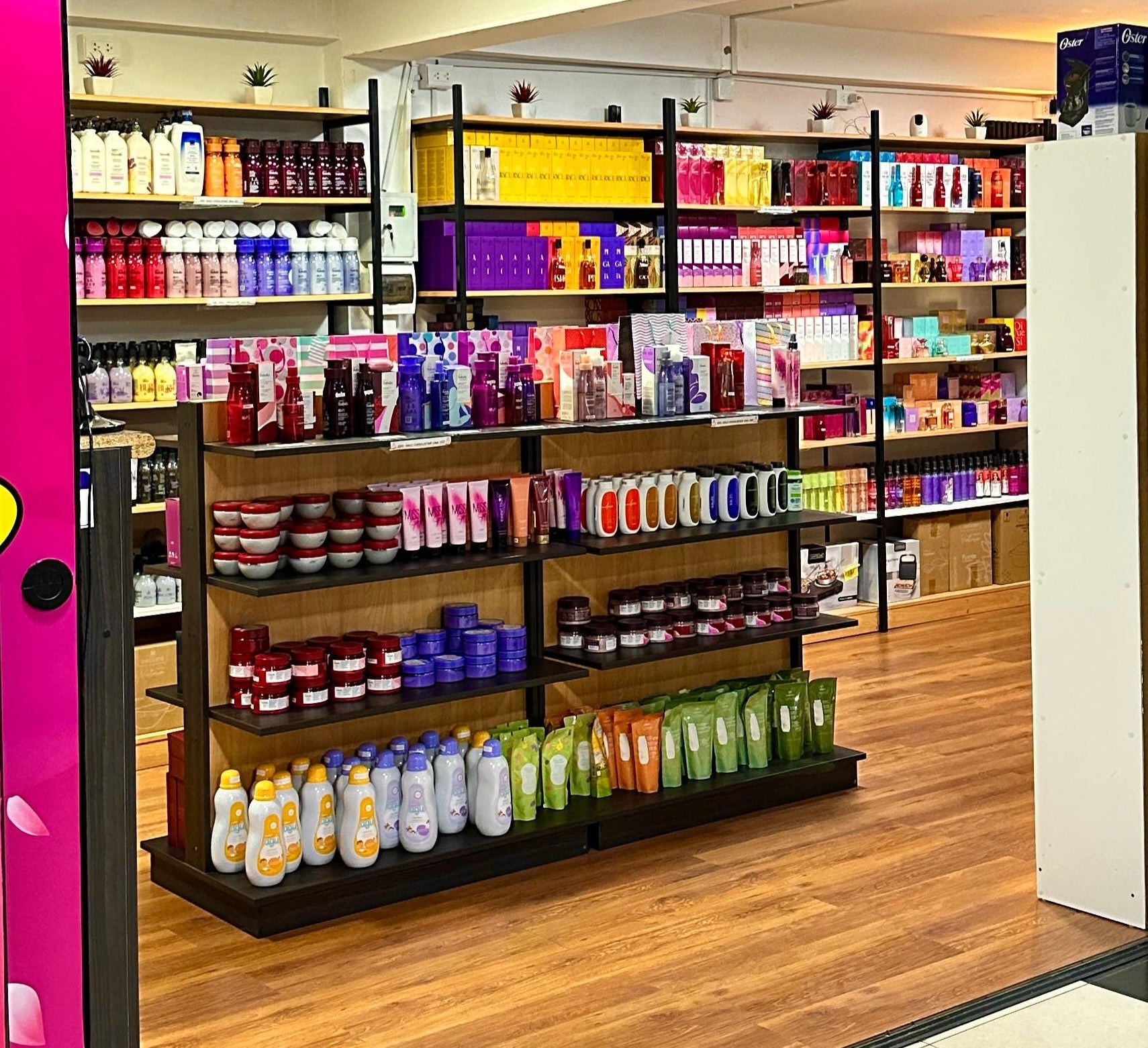 NOS ENCUENTRAS FRENTE A MEGAPLAZA